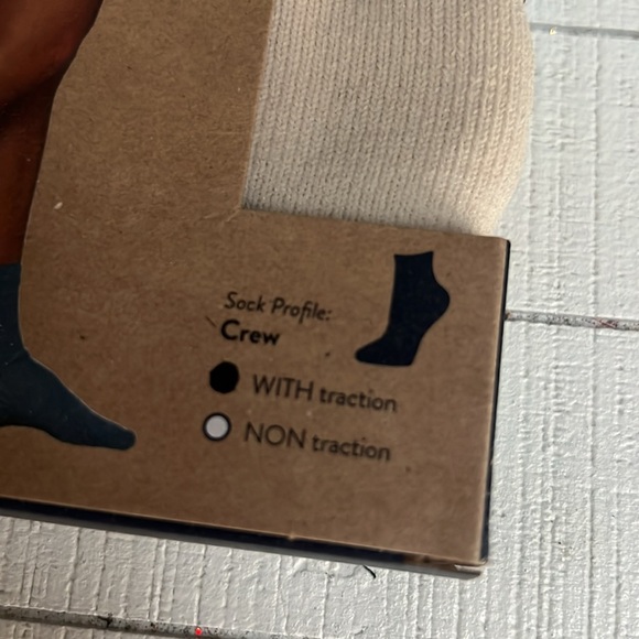 Apolla Dance Socks with traction Size L - Picture 2 of 3